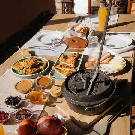 τα πέτρινα της ελάτης - Petrina Elatis *