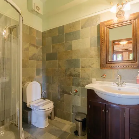 τα πέτρινα της ελάτης - Petrina Elatis Дом отдыха Elati (Trikala)