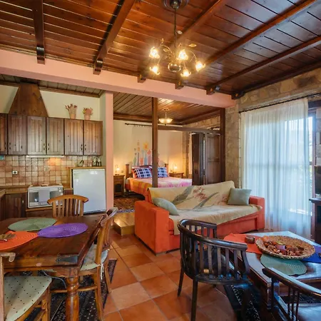 τα πέτρινα της ελάτης - Petrina Elatis Дом отдыха *