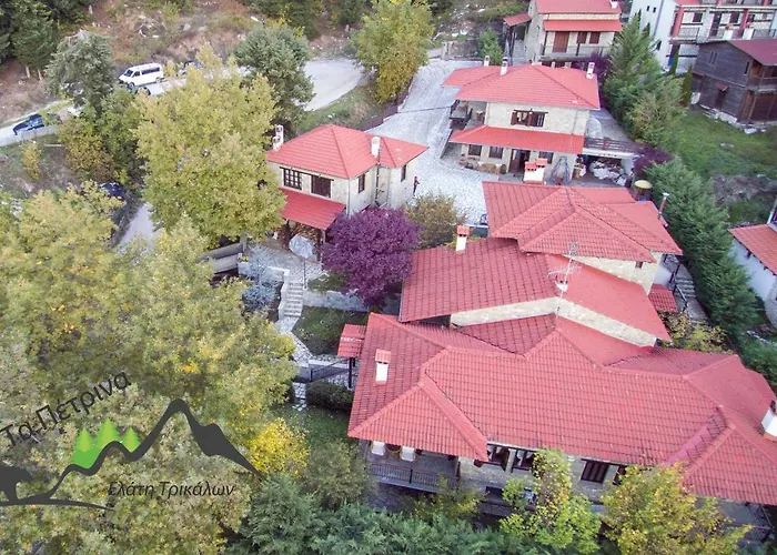 Case de vacanță τα πέτρινα της ελάτης - Petrina Elatis