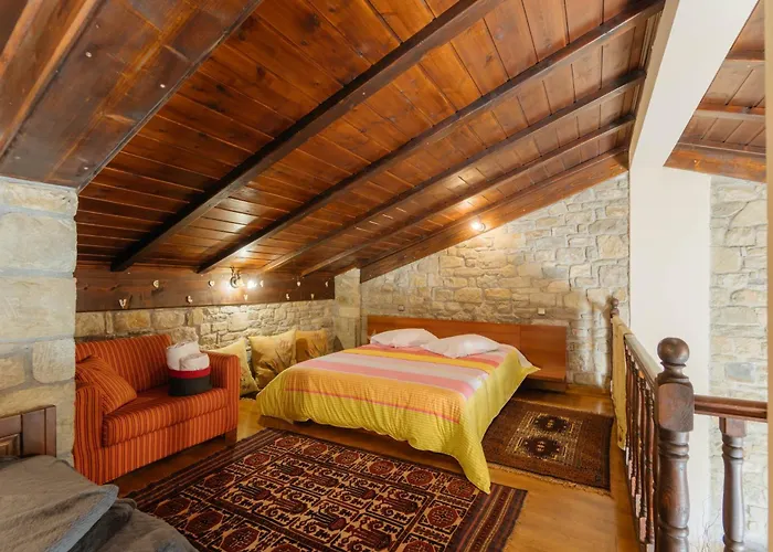 τα πέτρινα της ελάτης - Petrina Elatis Case de vacanță *