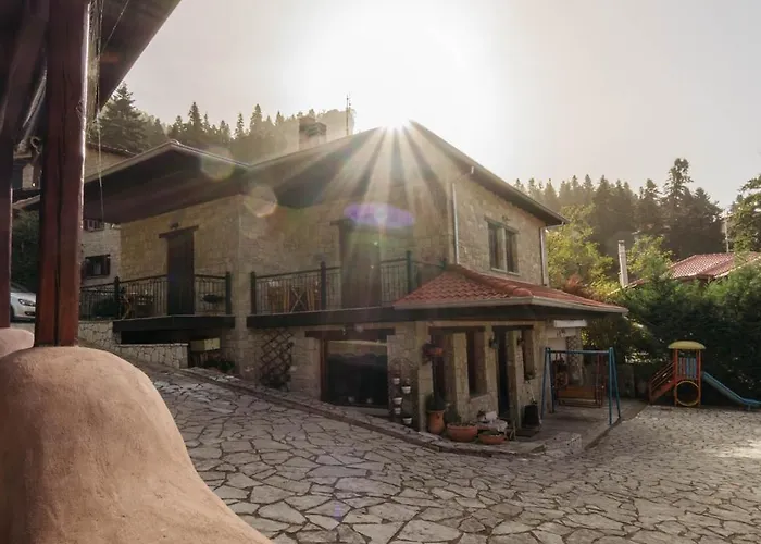 Case de vacanță τα πέτρινα της ελάτης - Petrina Elatis Eláti